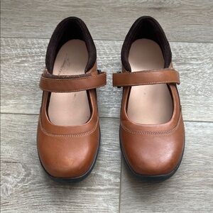 Brown Leather Flats